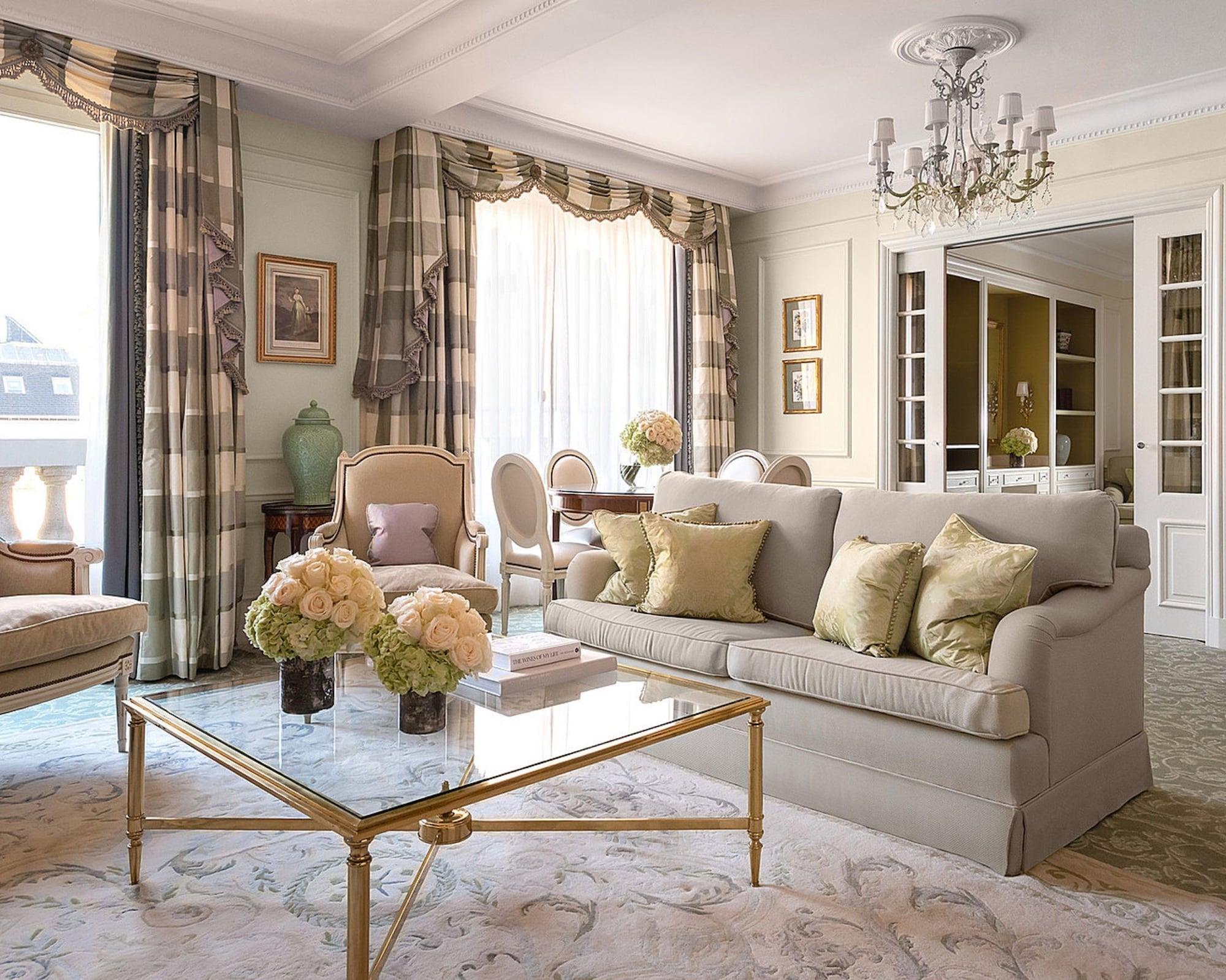 Hotel Four Seasons George V Parigi