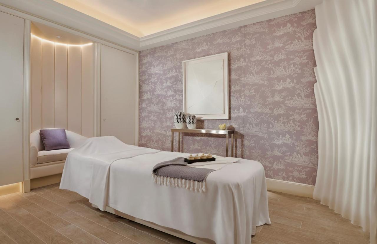 Four Seasons George V Parigi