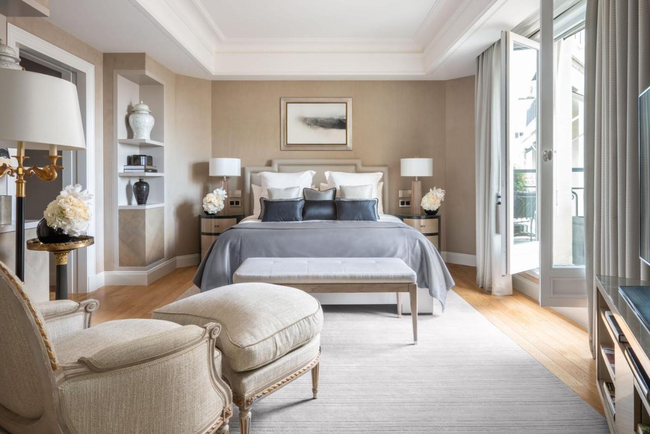 Four Seasons George V 5* Parigi